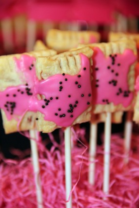 pink-and-black-bridal-shower-dessert-bar-pop-tart-pop