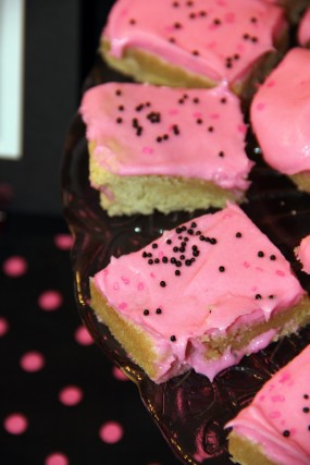 pink-and-black-bridal-shower-dessert-bar-sugar-cookie-bars
