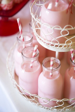 strawberry-birthday-party-strawberry-milk