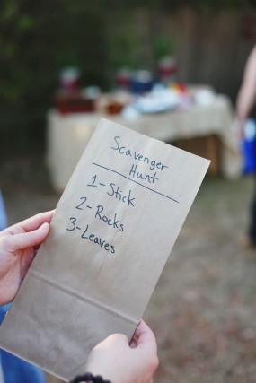 camping-birthday-party-scavenger-hunt