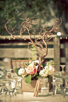 rustic-tree-centerpieces