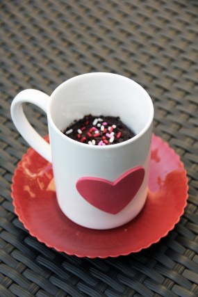 cake-in-a-cup-valentines