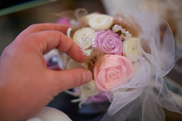 diy-fabric-ribbon-wedding-bouquet