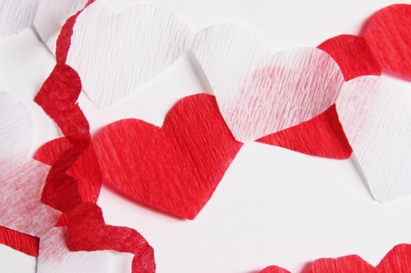 Heart Garland Paper Craft for Valentine's Day