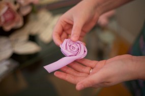 ribbon-flower-diy