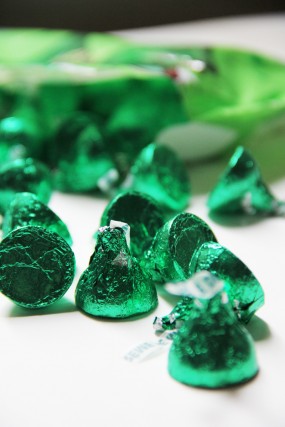 green-hershey-kisses