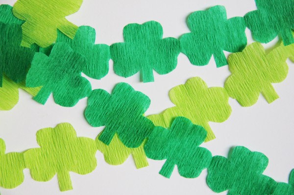 st-patricks-day-streamer-garland-diy