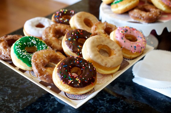 baby-shower-donuts