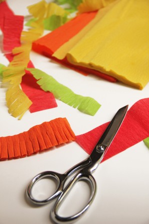 diy-fringe-pinata