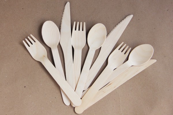wooden-utensils-from-garnish