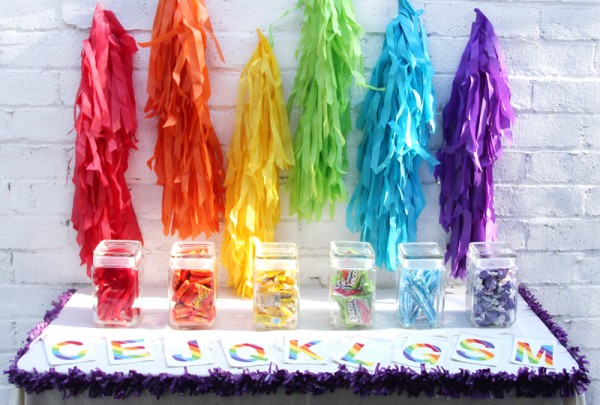 DIY Rainbow Candy Bar