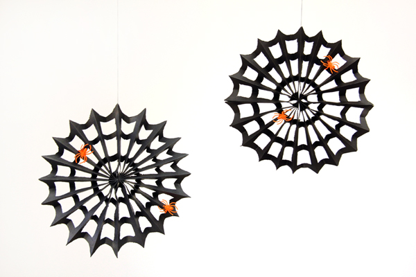 DIY Spiderweb Pinwheels