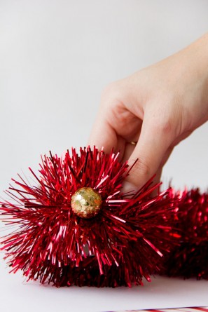 DIY Tinsel Napkin Rings