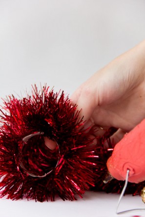 DIY Tinsel Napkin Rings