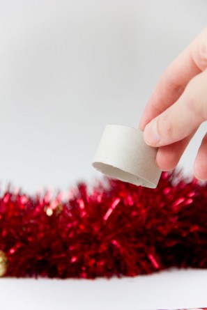 DIY Tinsel Napkin Rings