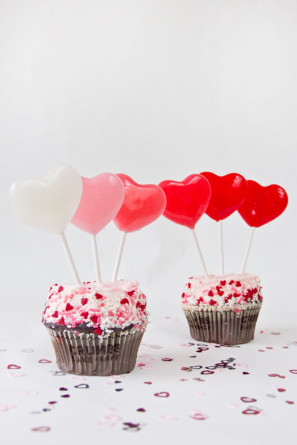 Easy Heart Lollipops