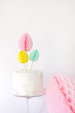 DIY Honeycomb Egg Cake Toppers
