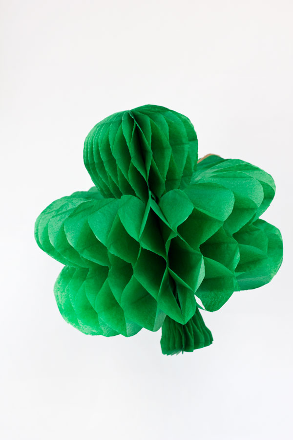 DIY Honeycomb Shamrocks for St Patricks Day