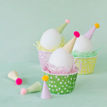 DIY Party Hat Easter Eggs