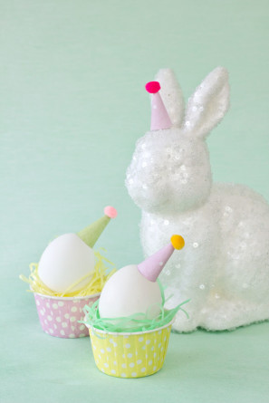 DIY Party Hat Eggs Tutorial