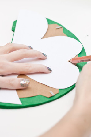 DIY St Patricks Day Shamrock Honeycomb Decor