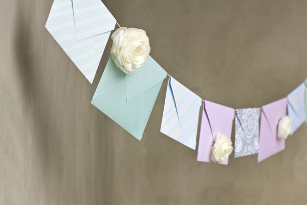 DIY Floral Envelope Garland