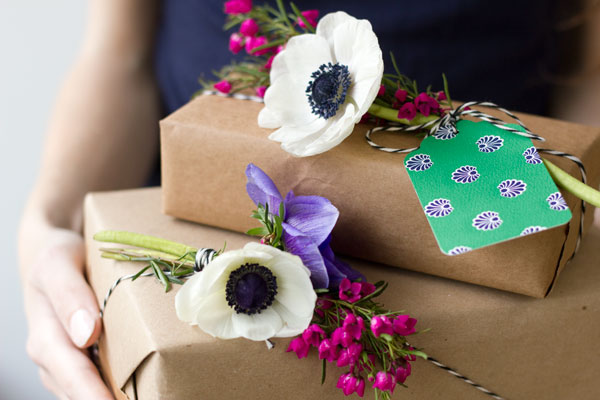 DIY Fresh Flower Gift Tags