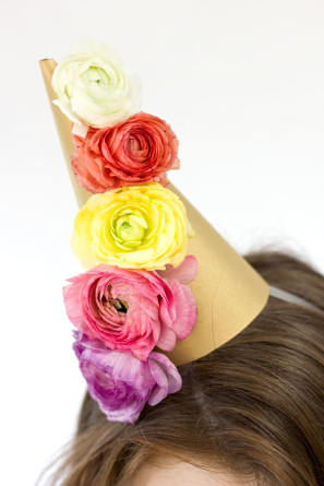 DIY Fresh Flower Party Hat