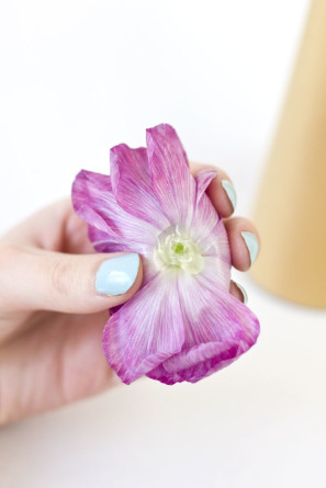 Flowers on Party Hats DIY