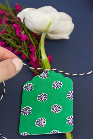 How To Make Flower Gift Tags