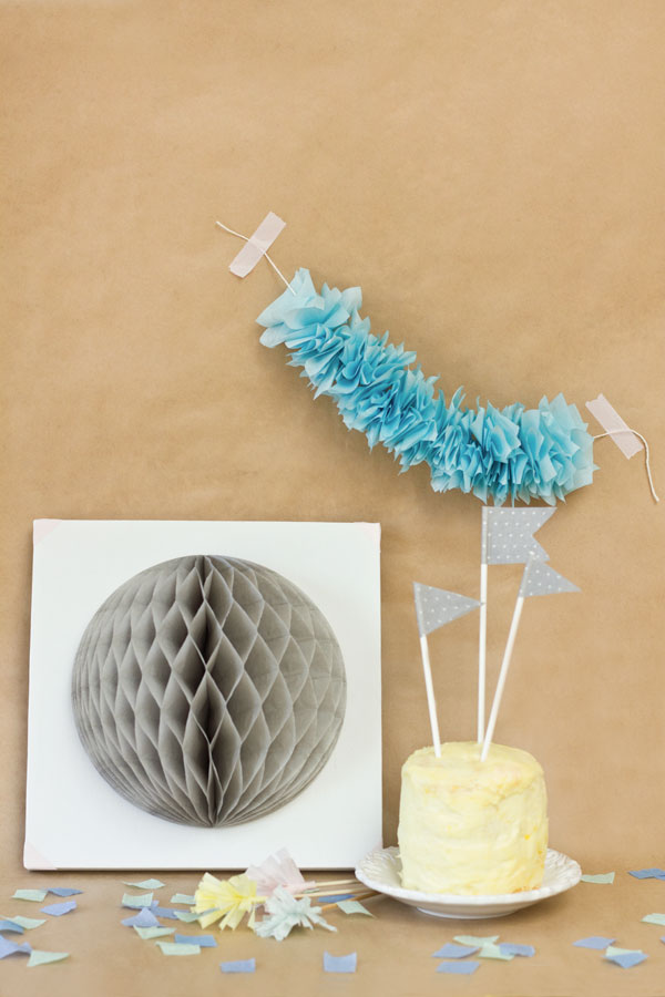 Adorable DIY Mini Paper Chain Cake Topper Tutorial