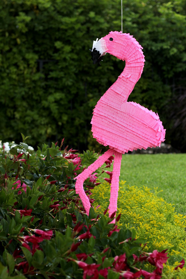 DIY Flamingo Piñata
