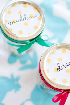 DIY Glitter Jar Favors