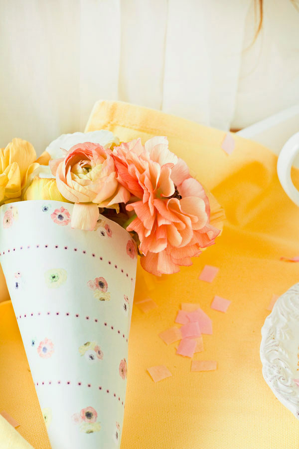 Free Printable Mother's Day Bouquet Wrap