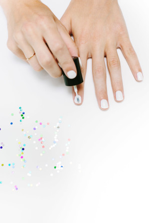 Confetti Mani DIY Tutorial