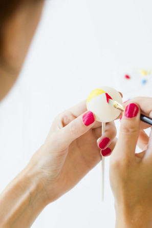 DIY Painted Beach Ball Drink Stirrers