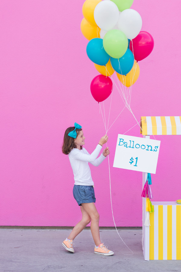 DIY Balloon Stand for Kids and Parties