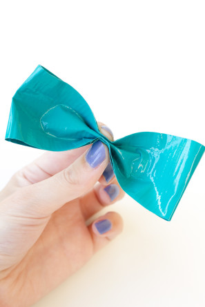 DIY Duct Tape Bows
