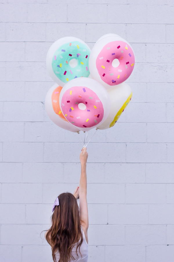 DIY Donut Balloons