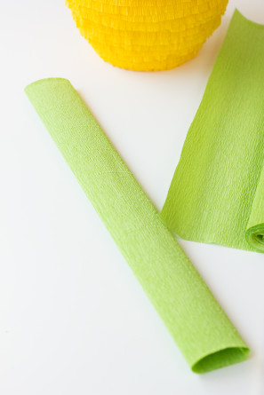 DIY Pineapple Pinata Leaves