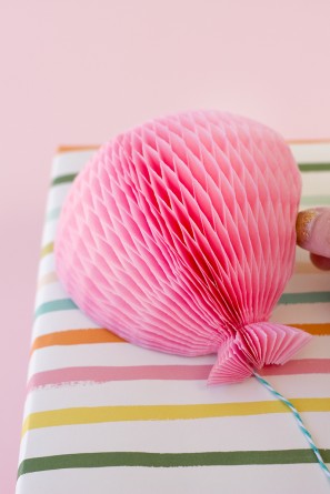 Honeycomb Balloon Gift Topper DIY