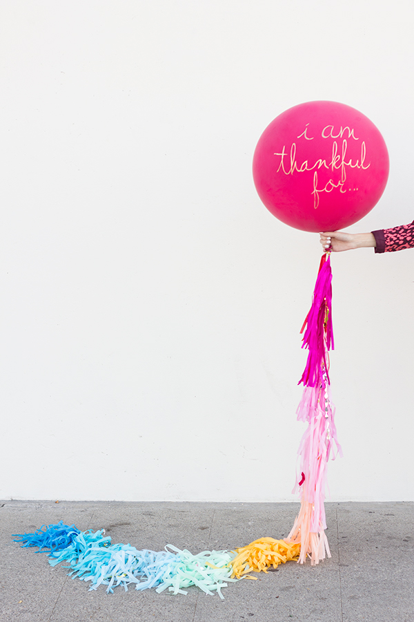 DIY "I Am Thankful For" Balloon