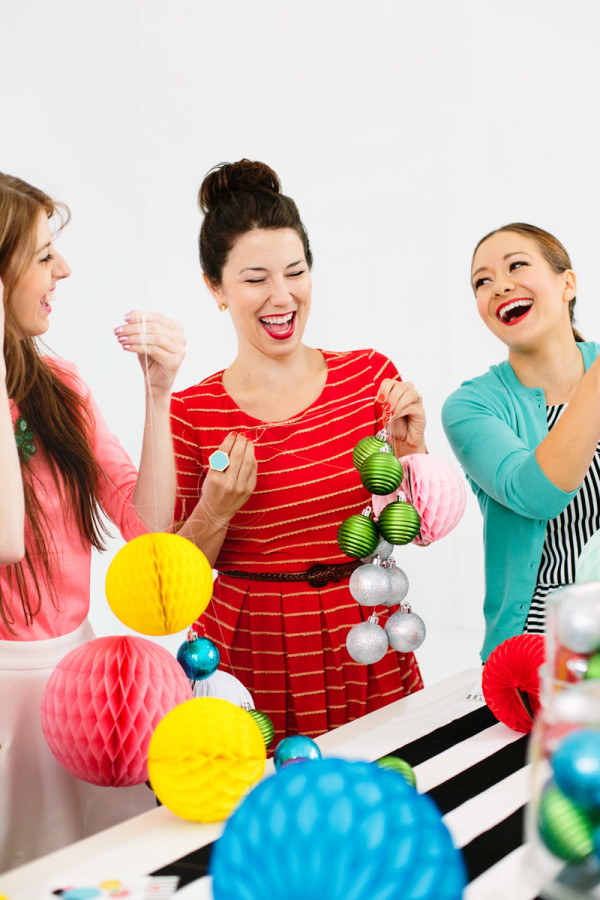 How to Host a Holiday Craft Party