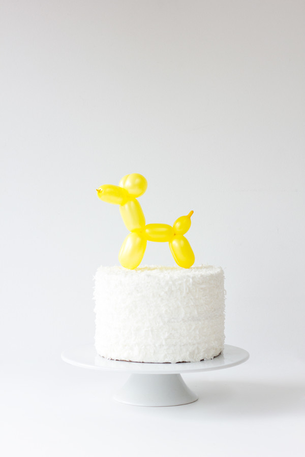DIY Balloon Animal Cake Topper