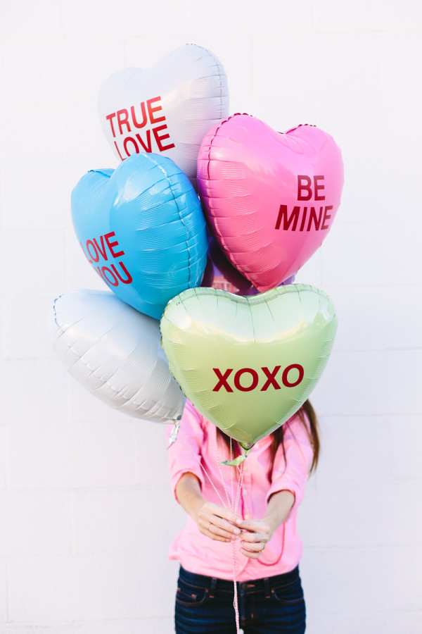 Pastel Conversation Hearts Valentine's Day Foil Balloon Bouquet