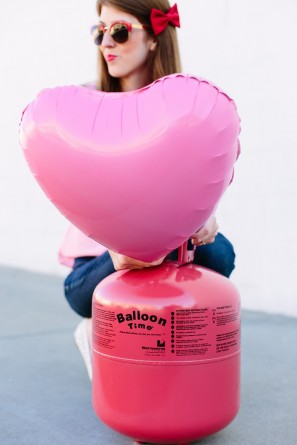DIY Conversation Heart Balloons