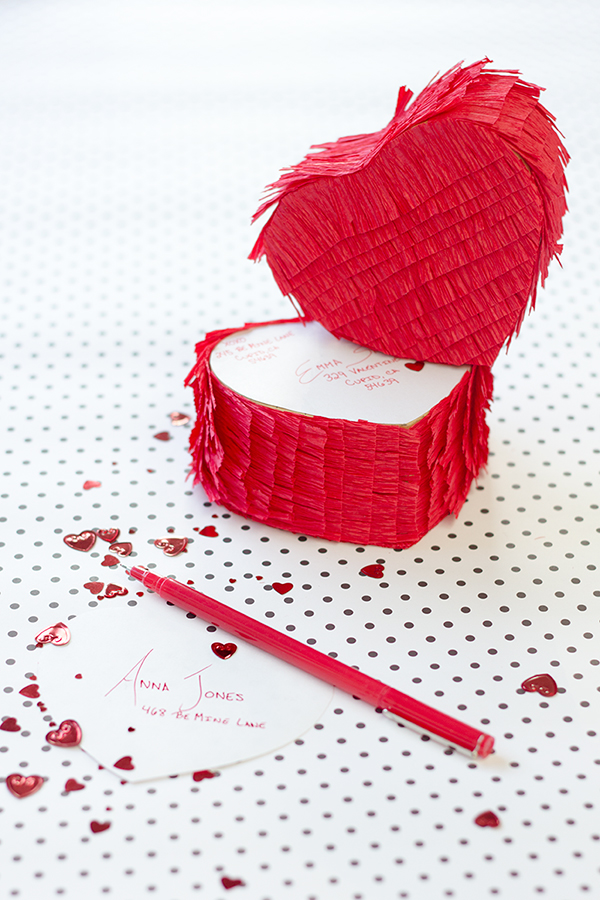 DIY PIñata Love-Gram