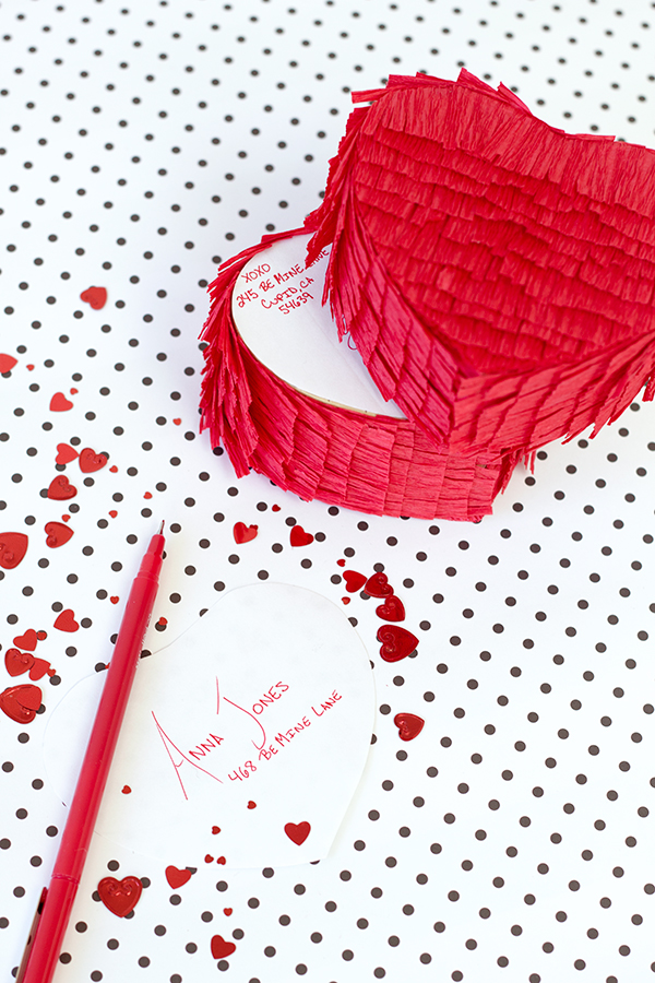 DIY PIñata Love-Gram