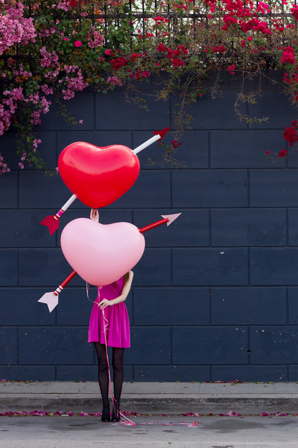 DIY Giant Cupid's Arrow Balloons