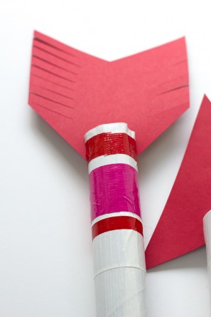 DIY Giant Cupid's Arrow Balloons